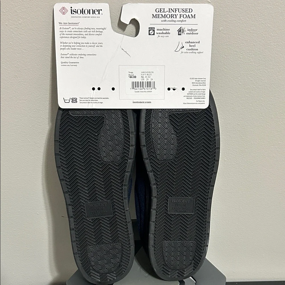 ISOTONER Men’s Gel-Infused  Slippers – Size 11-12